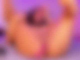 Live cam show with Danna - Facial on Dolls Live