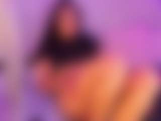 Live cam show with Danna - Foot Fetish on intimatelivegirls.com