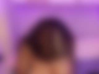 Live cam show with Danna - Ebony on Milfs Live | colombia
