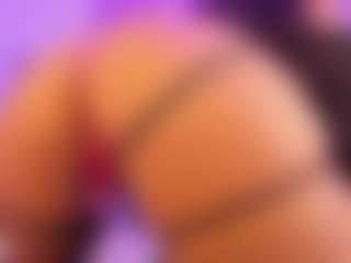Live cam show with Danna - Ebony Small Tits on Mixed Magazine Live