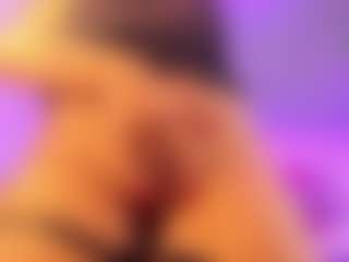 Danna's Live Sex Cam Show