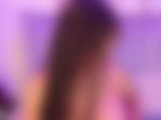 Live cam show with Danna - Ebony Teen (18+) on Camsoda Late Night