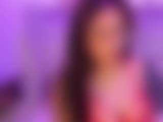 Live cam show with Danna - Strip Ebony on Fling VIP Chat | colombia
