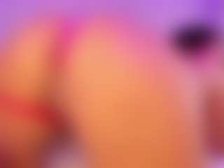 Live cam show with Danna - Ebony on Uber Horny | colombia