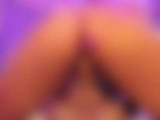 Live cam show with Danna - Sexy on Camming Site