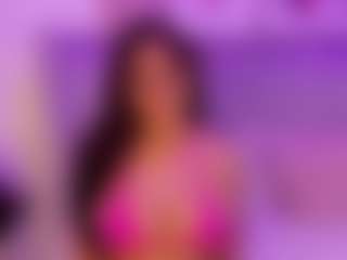 Live cam show with Danna - Normal on TeamSkeetLive