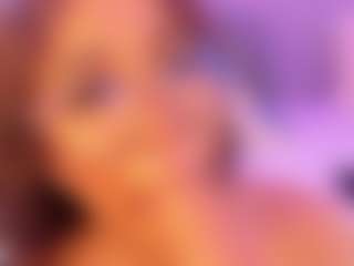 Live cam show with Danna - Black Amateur on LiveSexCams6