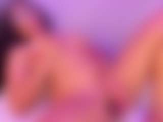 Live cam show with Danna - Black Amateur on milfzrlive.com