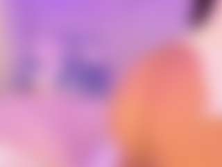 Live cam show with Danna - Brown Eyes on Camsoda