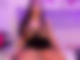 Danna's Live Sex Cam Show