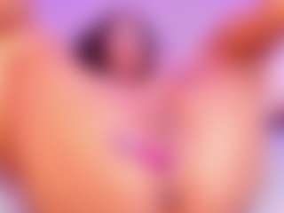 Live cam show with Danna - Bikini on CamSodaAdn