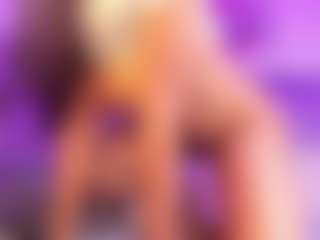 Live cam show with Danna - Striptease Latina on CamClone | colombia
