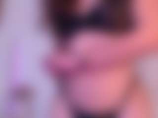 Amonetxx's Live Sex Cam Show