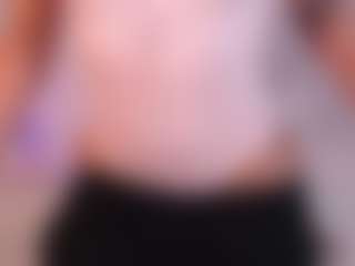 Amonetxx's Live Sex Cam Show