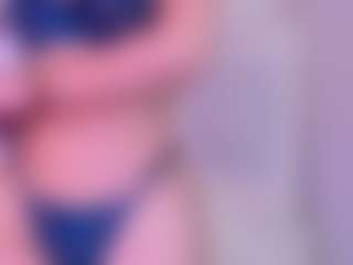Amonetxx's Live Sex Cam Show