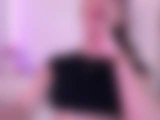 Amonetxx's Live Sex Cam Show
