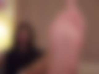Live cam show with GoddessElva AsianFinDoll - Toes on Mixed Magazine Live