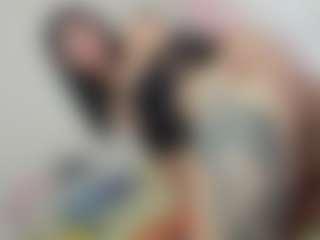 Live cam show with Emma-Brown03 - Spank on Stripli.com