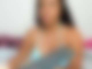 Live cam show with Ari_Matti - Tease on Instabang
