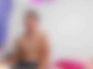 Live-Cam-Show mit Ari_Matti - Daddy auf Camsoda