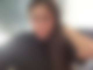 Live cam show with zofiaaa2005 - Upskirt on SquirtSoMuch