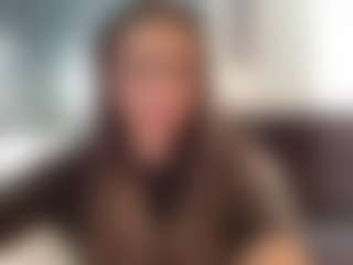 Live cam show with zofiaaa2005 - Pegging on Free Soda