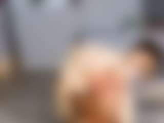 Live cam show with Eli - Beautiful on crypto-cams