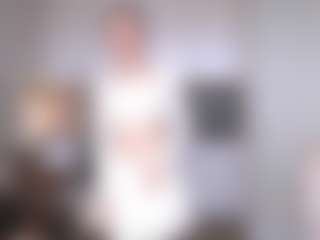 Live cam show with Eli - Cosplay Brown Hair on thefappeningchat.com