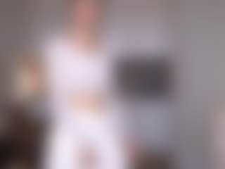 Live cam show with Eli - Interactivetoy Teen (18+) on SmokeAndPoke