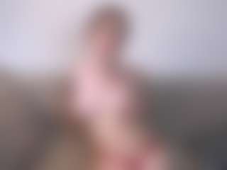 Live cam show with Eli - Cosplay Big Tits on intimatelivegirls.com