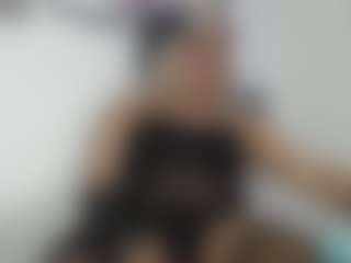 Live cam show with gabi_horny - Black Hair on Camsoda