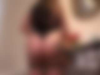 KyraMori's Live Sex Cam Show