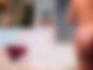 Live cam show with KyraMori - Bald on Camsoda
