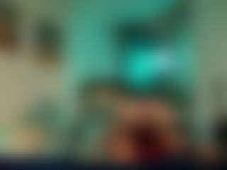Live cam show with KyraMori - Colombia on LiveSexCams6