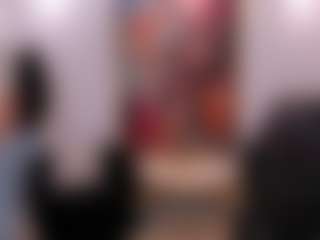 Live cam show with MilaLawrenceX - Average on slutload