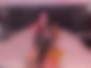 Live cam show with MilaLawrenceX - Average on Camsoda