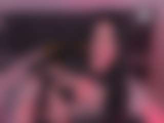 Live cam show with MilaLawrenceX - Striptease on instabang