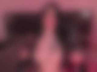 Show en direct avec MilaLawrenceX - Striptease sur Camsoda