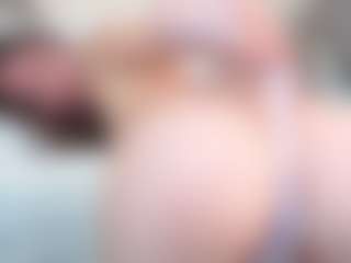 EdithBinner's Live Sex Cam Show