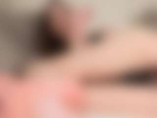 EdithBinner's Live Sex Cam Show