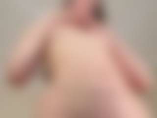 EdithBinner's Live Sex Cam Show
