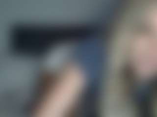 Live cam show with lacey - Average on Milfs Live