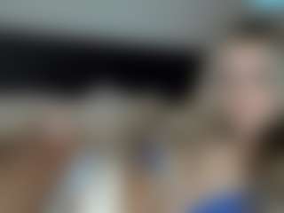 Live cam show with lacey - Shaved Pussy on SxyPornLive