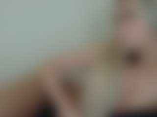 Live cam show with lacey - Blonde Hair on TastyBlacksLive