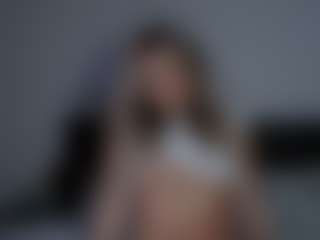 Live cam show with lacey - Shaved Pussy on fuklive.com