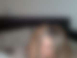 Live cam show with lacey - Bedroom on Camsoda
