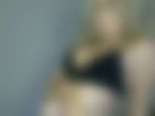Live cam show with lacey - Blonde Hair Shaved Pussy on SpankPalCams