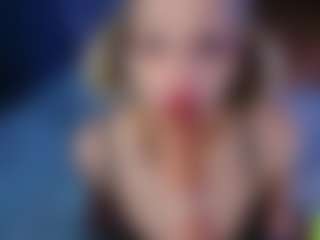 Live cam show with Melenn - Doggy Style on Camiplay Live