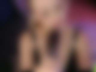 Live cam show with Melenn - Small Tits on Camiplay Live