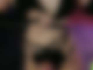 Live cam show with Melenn - Smoking on livesuperchat.net